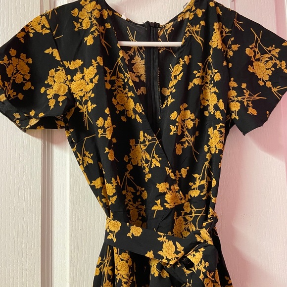 Floral print dress - Picture 3 of 4